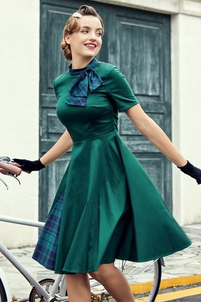Which vintage themed outfit is the most interesting to you?