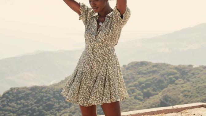 Men, what dress is the best length for a first date?
