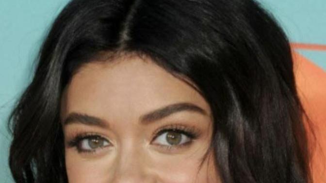 What hair length does suit this actress better short long lob?