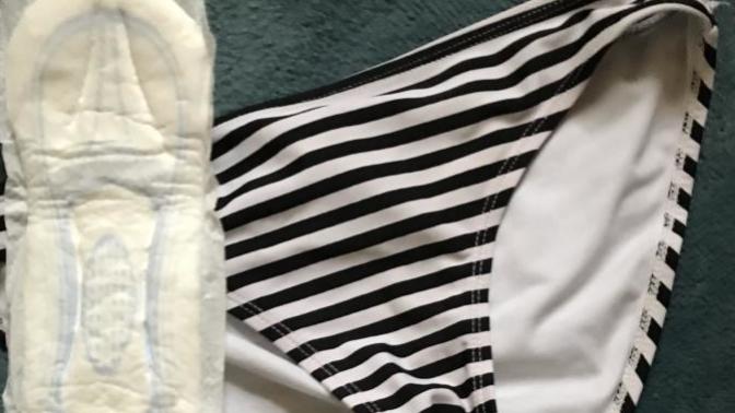 Girls, can you wear a pad with a bikini (I obviously dont mean in the water)?