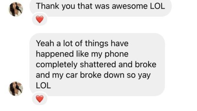 To the females that said my conversation starter are “ shit “ BIG MIDDLE FINGER TO YOU 😭😭😭 lol jp but check me out?
