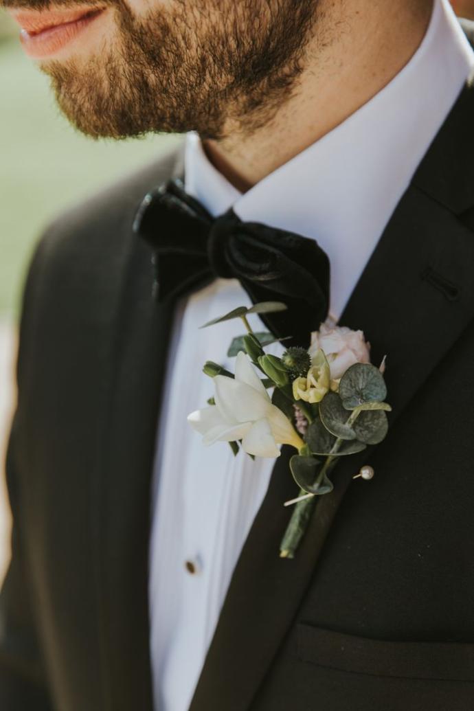 Men if you were to get married what accessory would you prefer to wear?