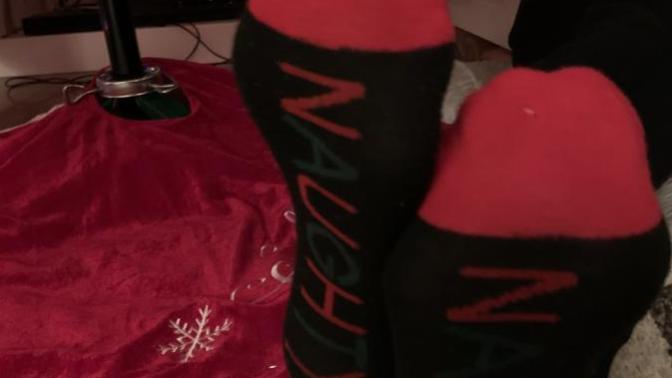 Can I make a substitute for valentines socks?