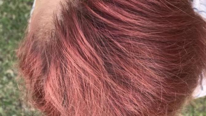 For any hair dresser / hair stylist who might be on Gag could you please be able to help tell me what kind of hair I have please?