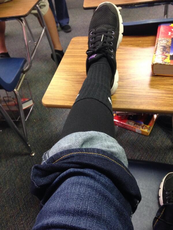 Why do Chinese girls wear leggings under their pants?
