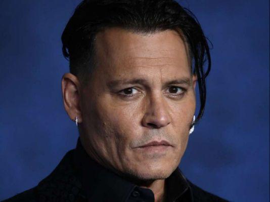 Do men age better than women? All pictures are within 10 years older/younger?