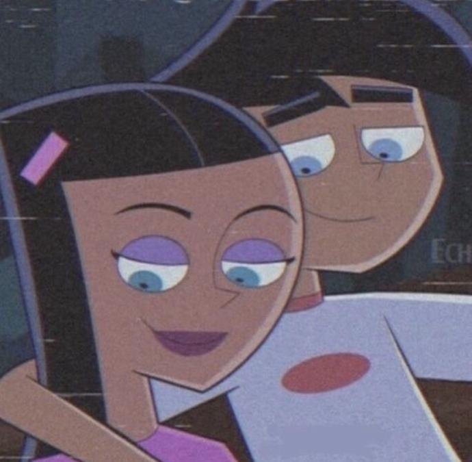 Who talks more in your relationship π€?