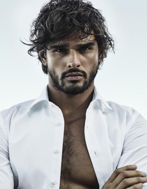 Girls, neat or messy hairstyles, what is best on men?