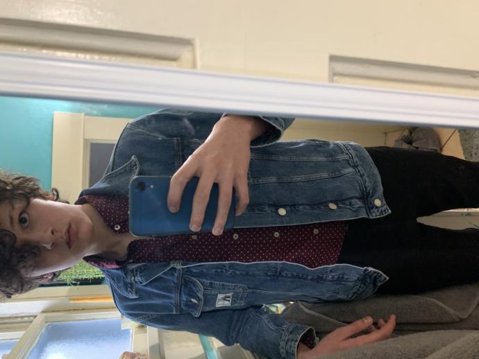 What outfit would look the beat on me to impress crush?