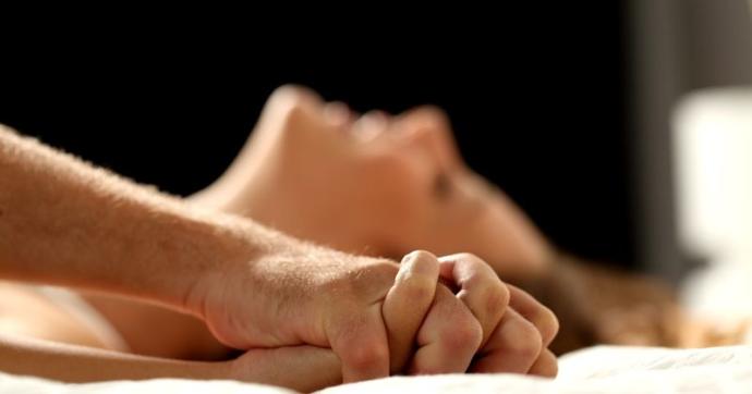 Romantic deception: Curious what goes on in a mans mind when he chases another woman while in a long relationship? Guys how far will you go to cheat?