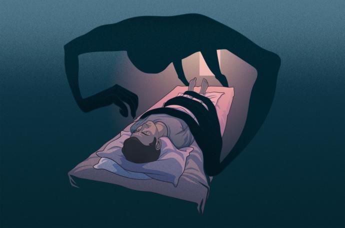 I just woke up (2:21 AM) due to sleep paralysis. Does anyone struggle with this?