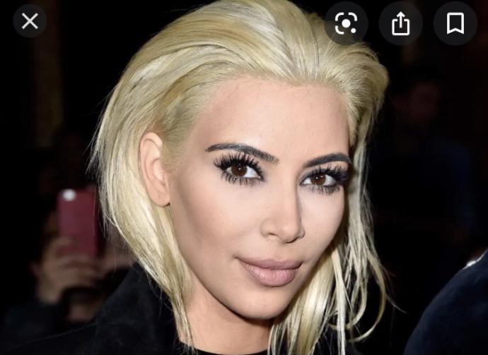 What do you think of girls whose eyebrows are different color than their actual hair?