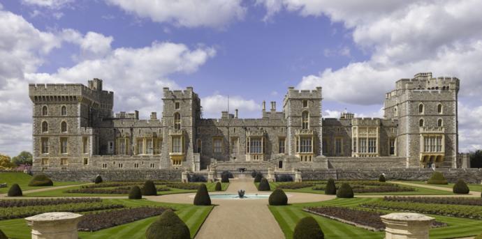 Would you rather live as Royalty 500 years ago or Middle Class today?