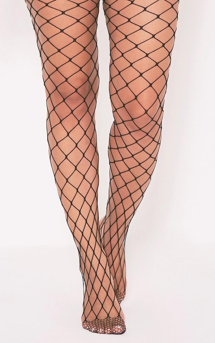 Am I of the minority of men who only like the simple, classic types of pantyhose/tights?