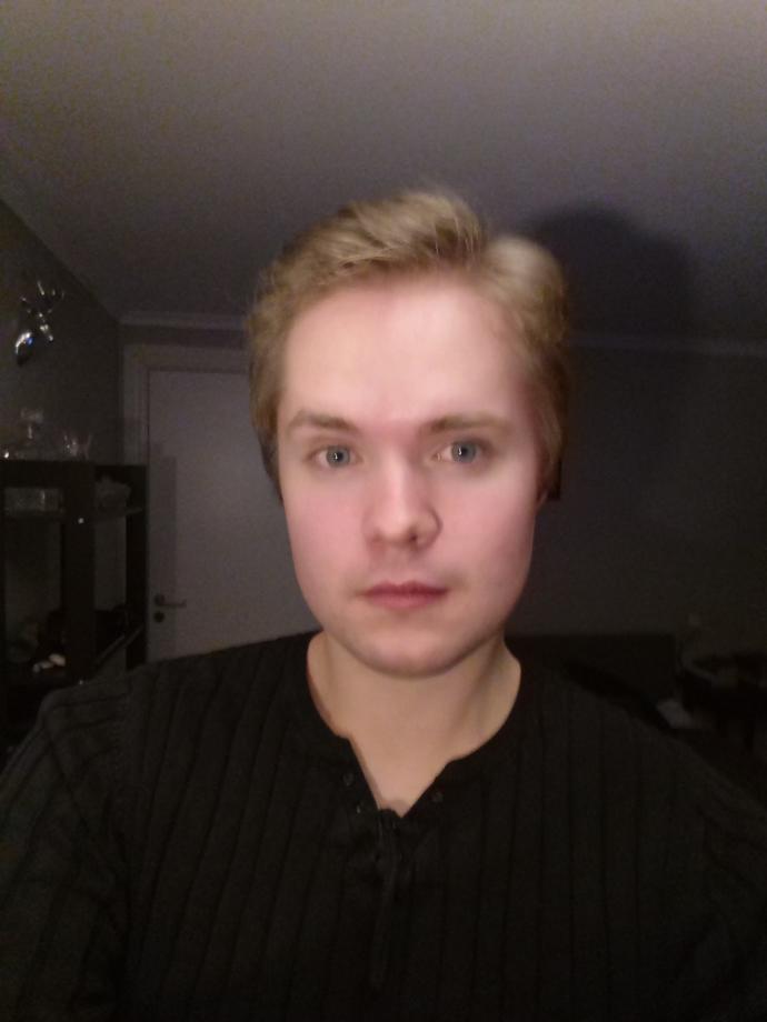 Short, medium or long hair on a man?