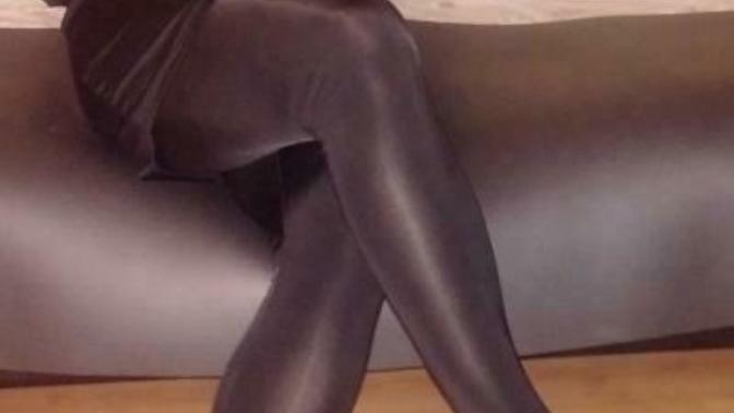 Girls, Would you be in love with a man in women's clothes?