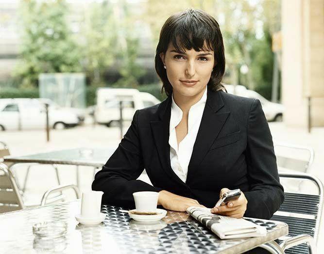 Do men actually like intelligent women? (I don’t mean braggy) Why?