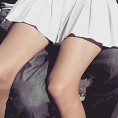 Guys, Do guys like it when girls sit on their laps?