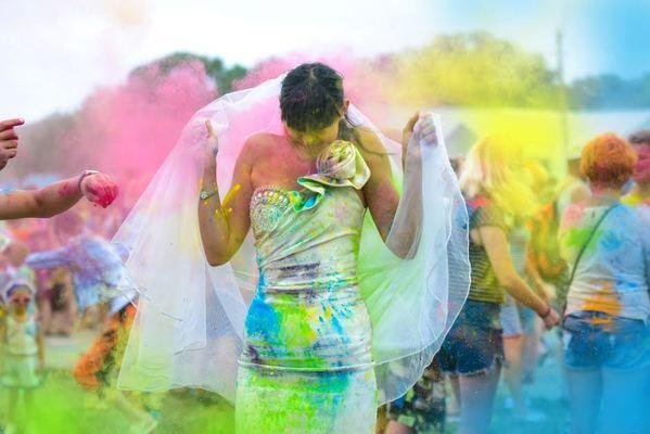 Girls, If youre married already, what did you do with your wedding dress after the wedding?