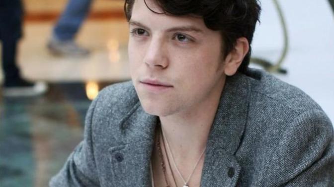 Do my celebrity crushes look a like?