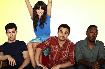Can girls have guy friends? And Is it weird for a girl to have lots of guy friends?