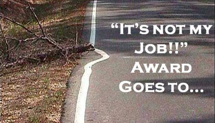 Are men supposed to help women, if the woman is carrying heavy objects?