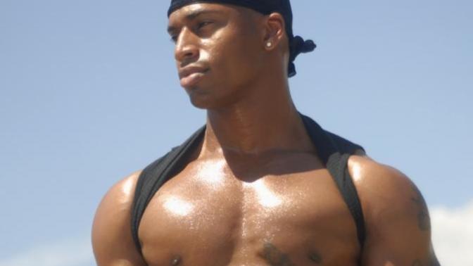 What are the first 3 things you notice on someone attractive?
