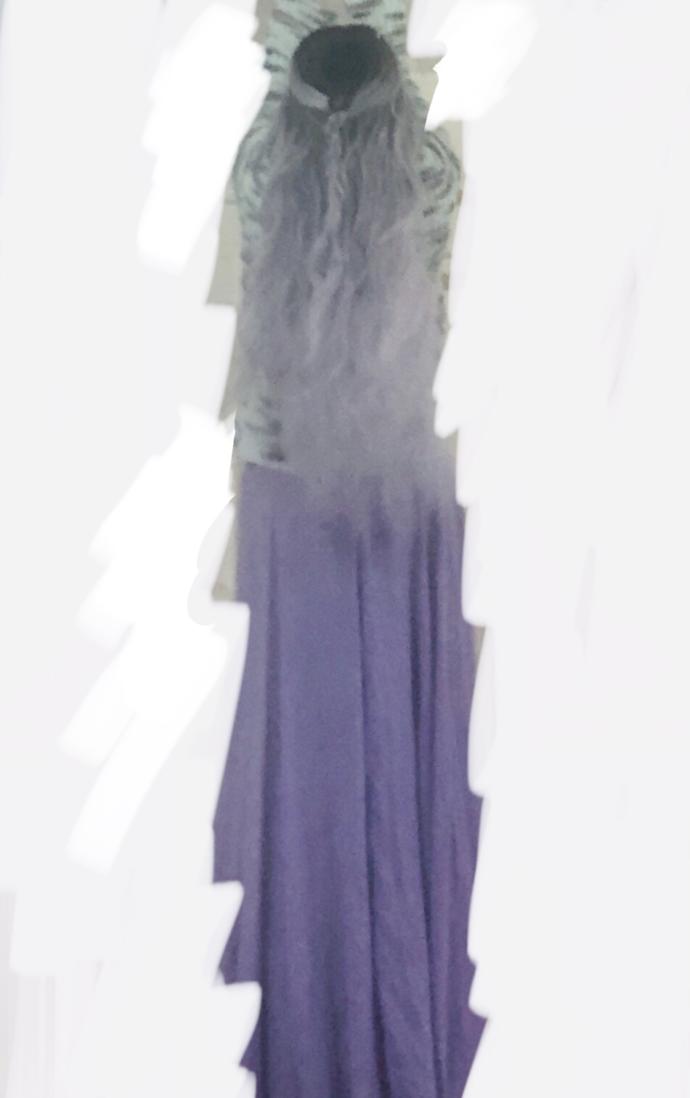 Partial loose braid (the braid kind of dissolves into the hair on the way down) or is it better to braid fully down?