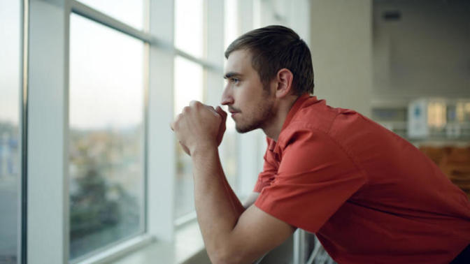 Should I tell people I have ptsd?