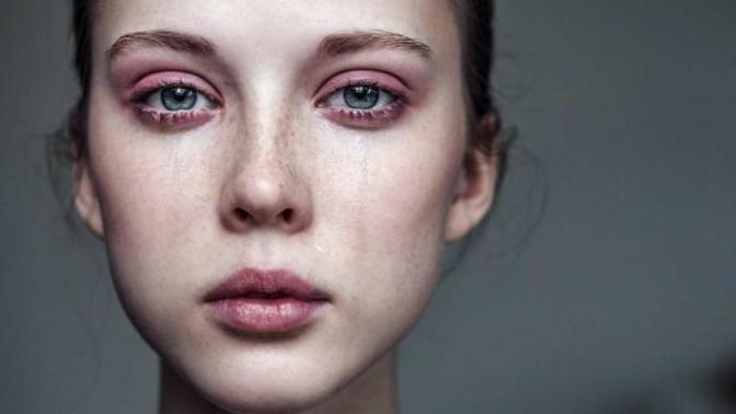 Why do most beautiful women have bad relationships?