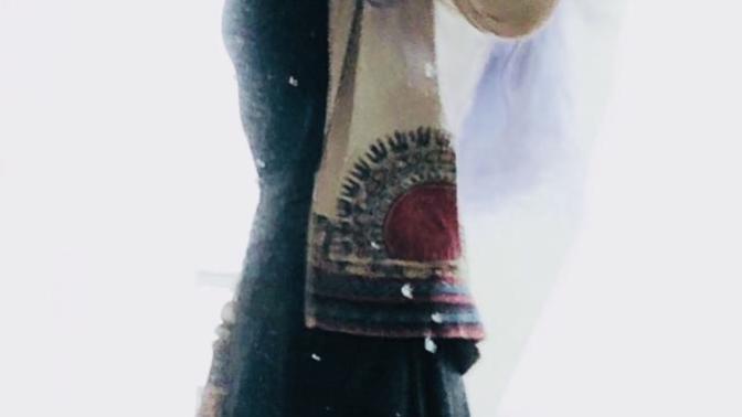 Is this Sweat shirt too worn out to wear as an outfit?