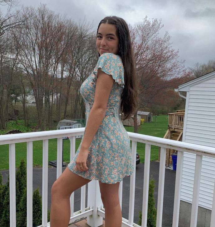 Would you consider this dress traditional?