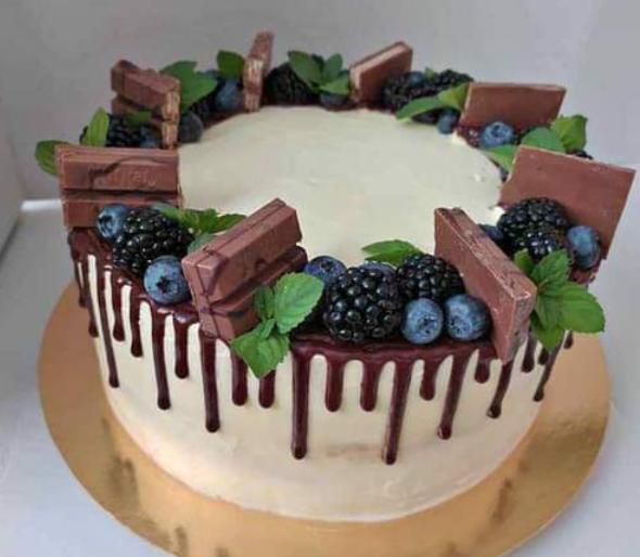 What do you think of this cake I made?