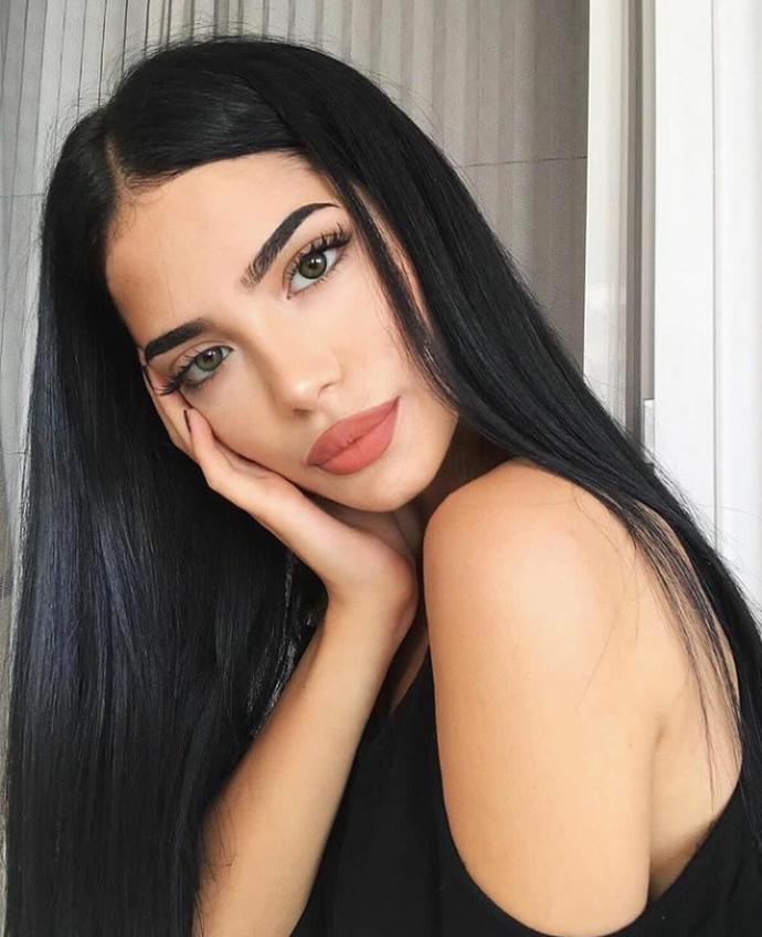 what hair colour does your ideal girlfriend have?