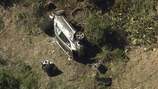 Is it just me or do you not care about Tiger Woods accident either?