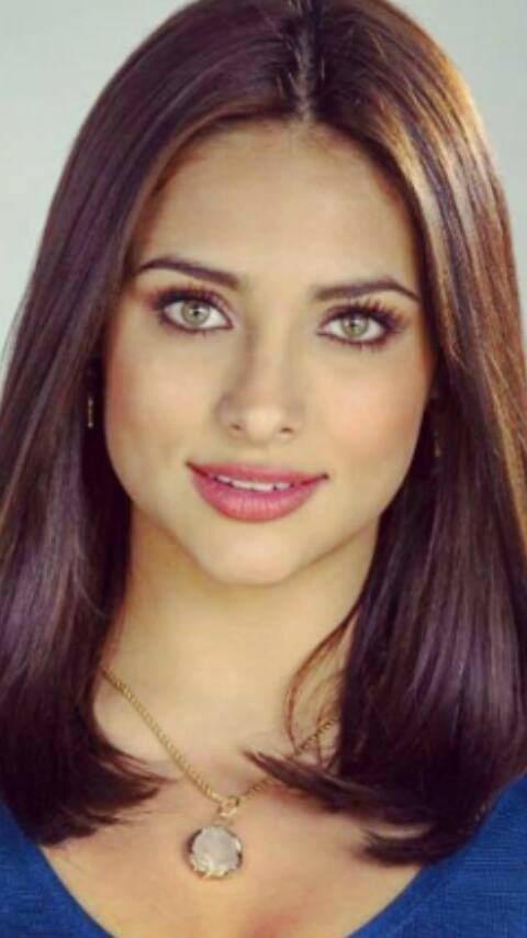 Poll: Renata Notni, Ana de Armas, or Stacey Dash Who has the prettiest eyes?