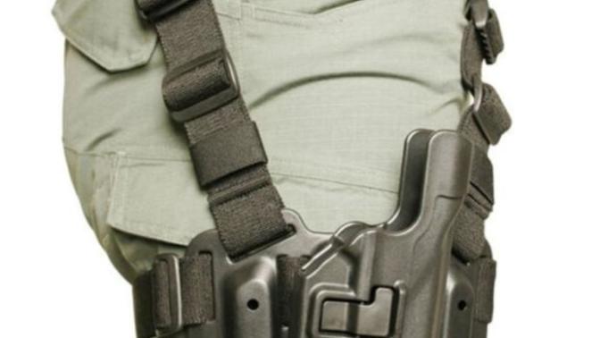 Does anyone know who makes a good holster that is made for the following?