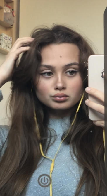 Which hairstyle would fit Me and improve my looks?