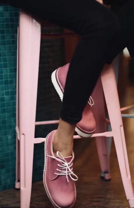 What colour of these shoes do you think is the best?