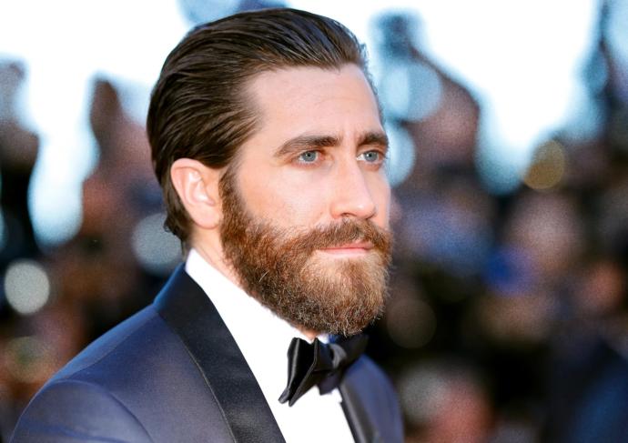 Ladies, what’s your favorite facial hair length?
