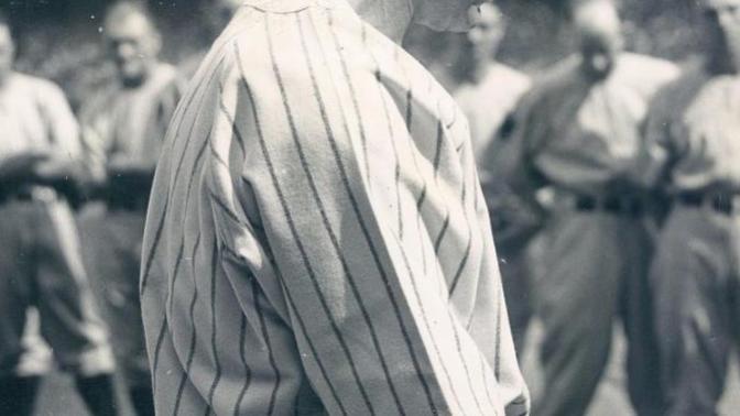 Is this a good way to honor a Yankees Legend?