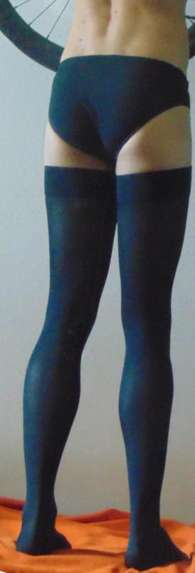 I have to wear compression stockings against circulation problems. Girls would that be a problem to date guy like that?