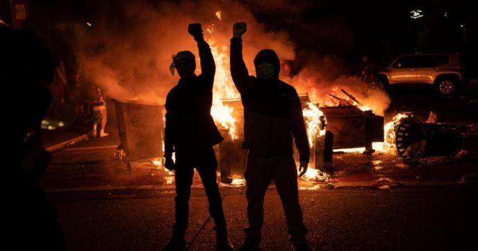 How are you supposed to protest effectively?
