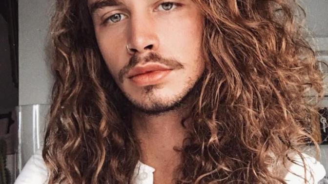 Ladies do you find long hair on men attractive?