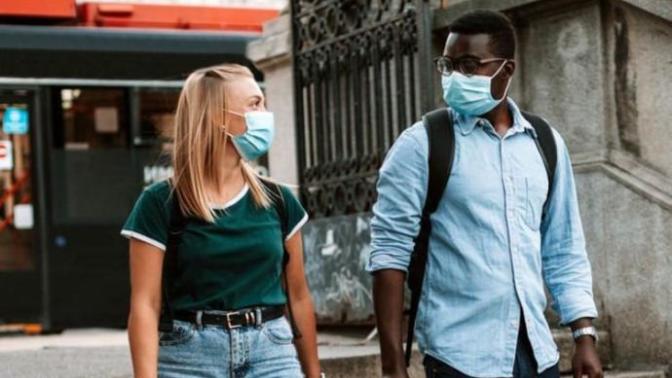 Anyone else hung up on approaching girls due to these face masks?