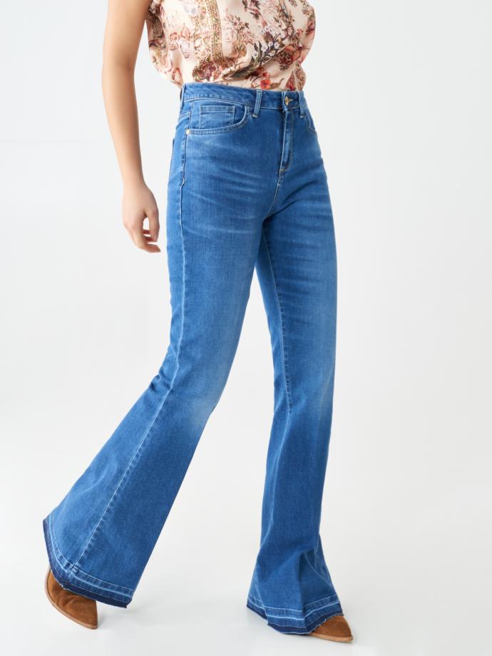 Whats your favorite style of jeans?