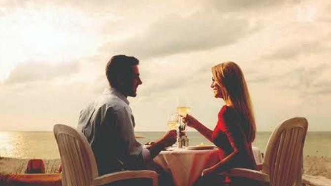 Would you date someone who likes to go out to fine dining often?