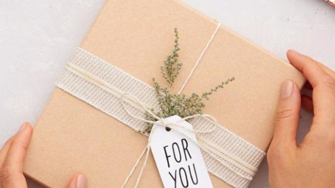 A box full of small gifts or one expensive gift. Which one would you love to receive? Genuine answers please?