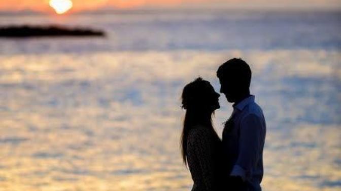 Why do women prefer taller guys & men prefer shorter girls?