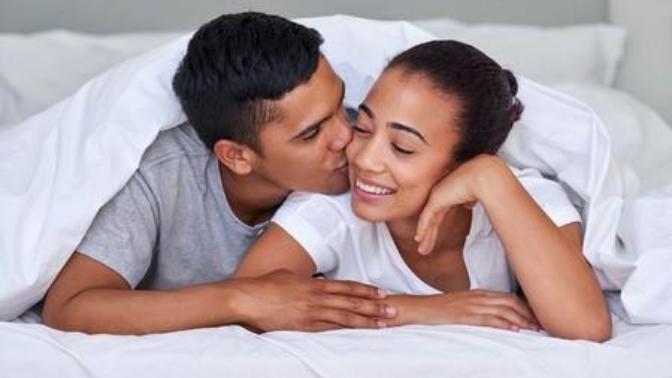 Do single people have sex more often then people in a relationship?